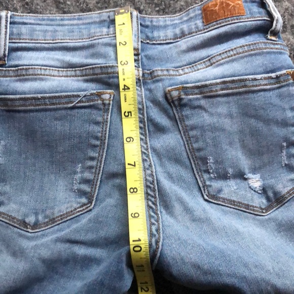 Judy Blue Skinny Distressed Blue Jeans - Picture 6 of 7